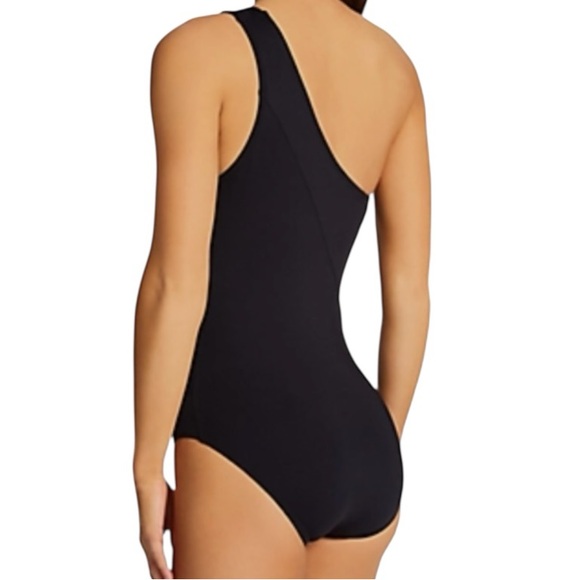 CARMEN MARC VALVO Black One
Shoulder cut out one piece swimsuit size 10 NWT - Picture 2 of 11